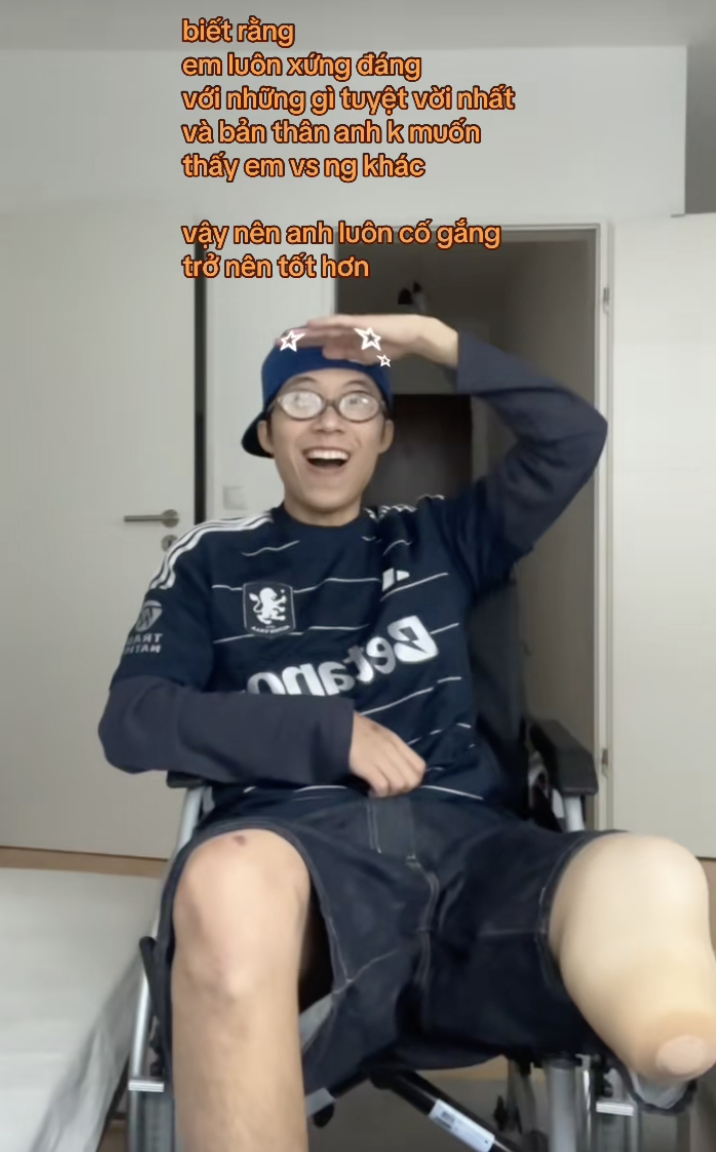 Diện mạo hiện tại của Bốp, anh vẫn giữ được sự lạc quan, tích cực vốn có