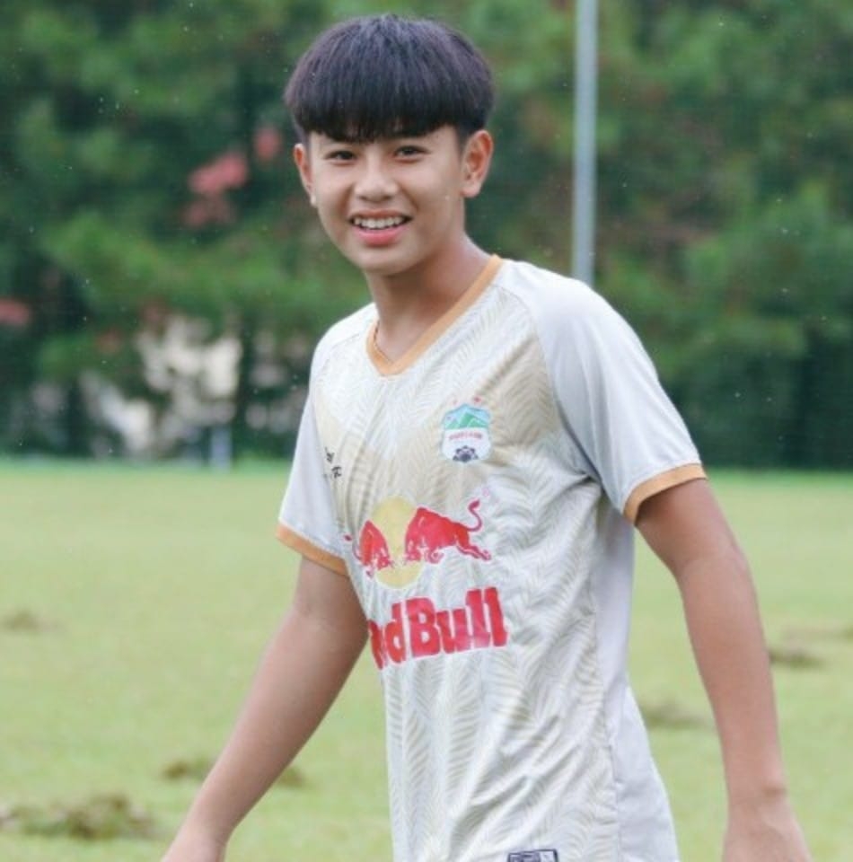 Trần Gia Bảo trong những năm đầu tham gia CLB Hoàng Anh Gia Lai (Ảnh: FBNV)