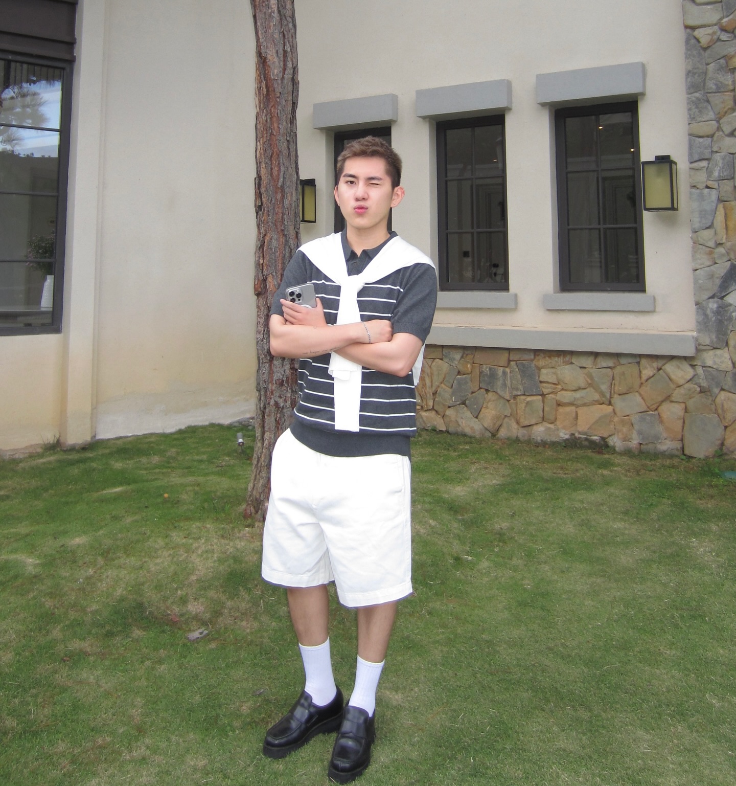 Mai Hương và Ngọc Thiệp của 