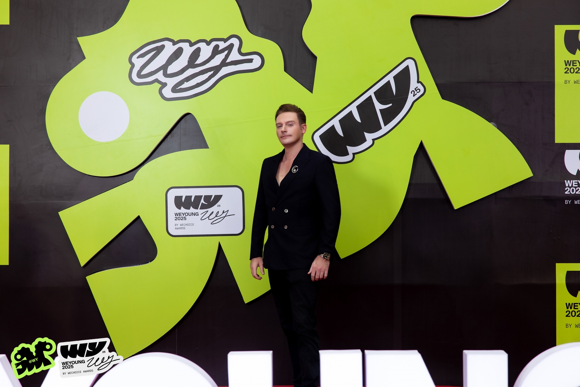  Ca sĩ/ Người mẫu Kyo York