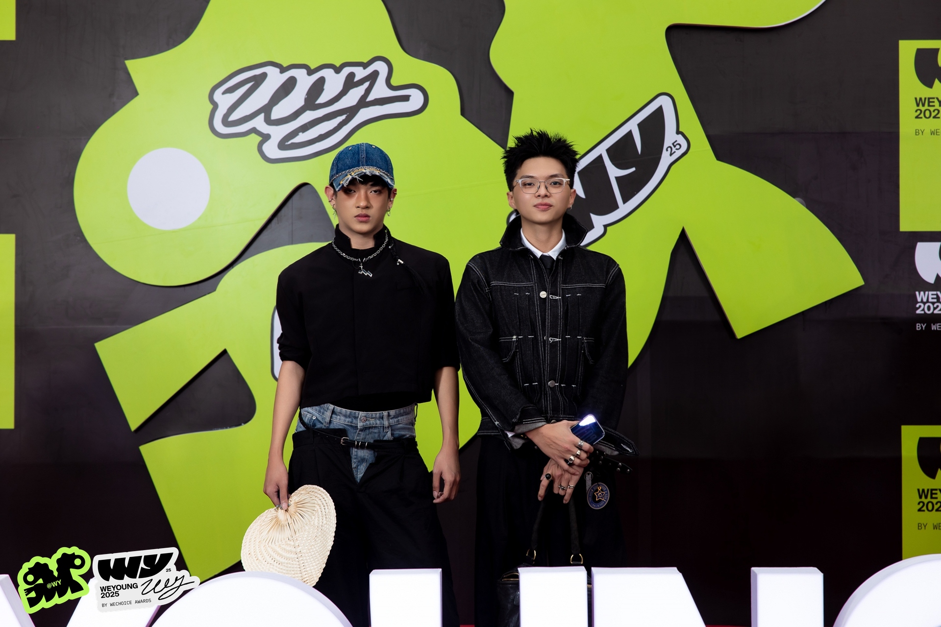 Cam thường check dàn TikToker tại siêu thảm đỏ WeYoung 2025