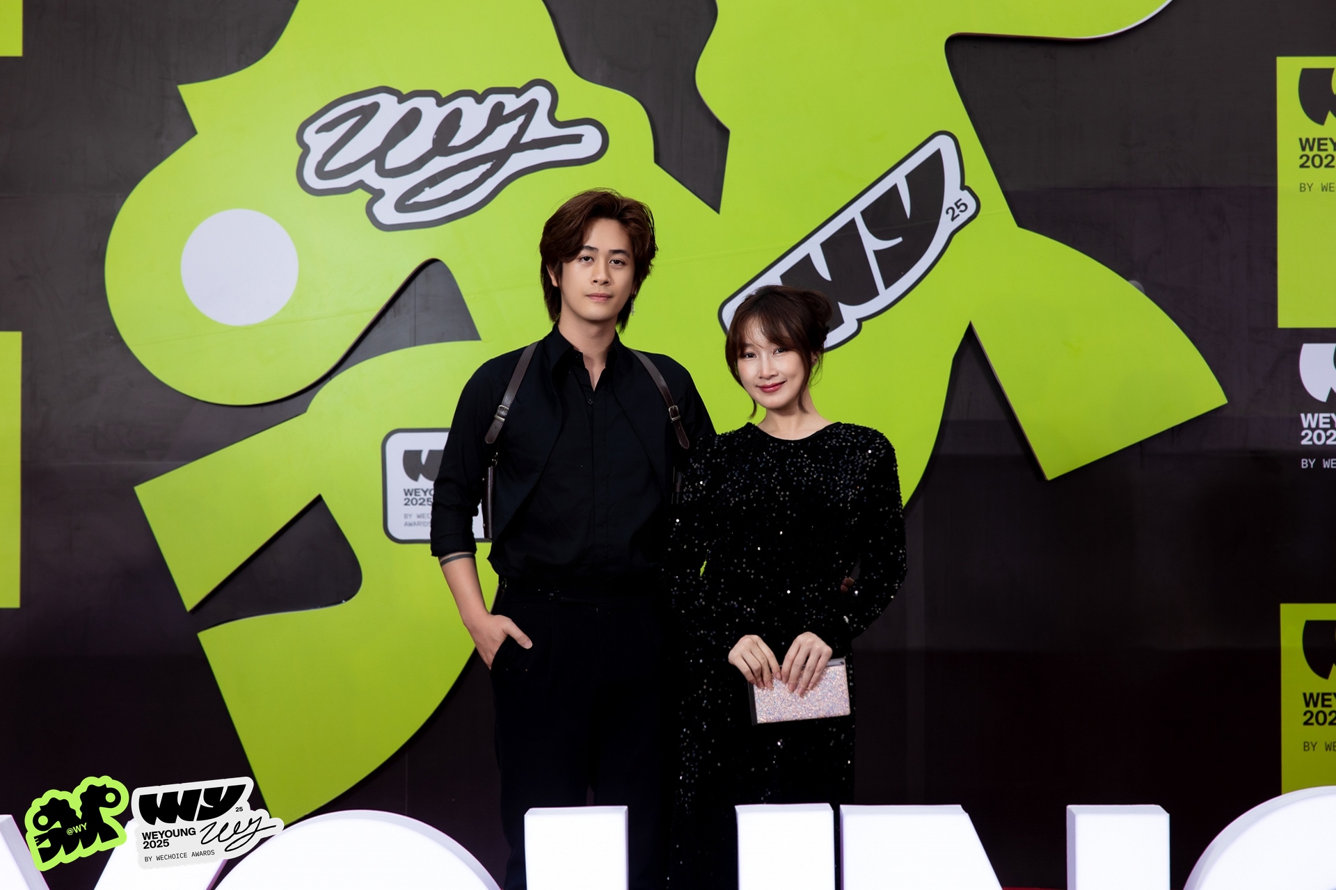 Cam thường check dàn TikToker tại siêu thảm đỏ WeYoung 2025