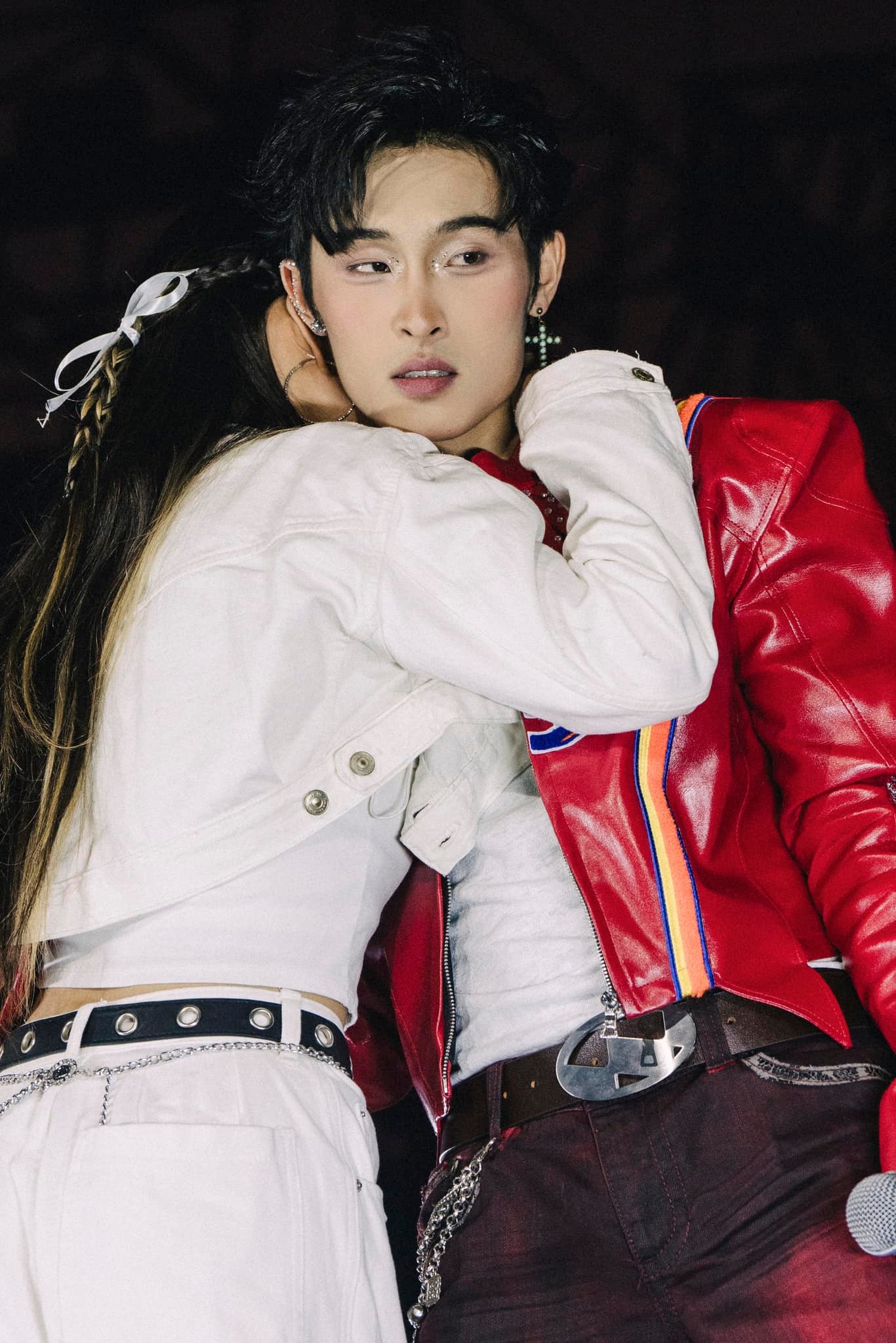 Wren bị bạn gái cũ tố ngoại tình với vũ công Mi Nga (ảnh: cap màn hình)