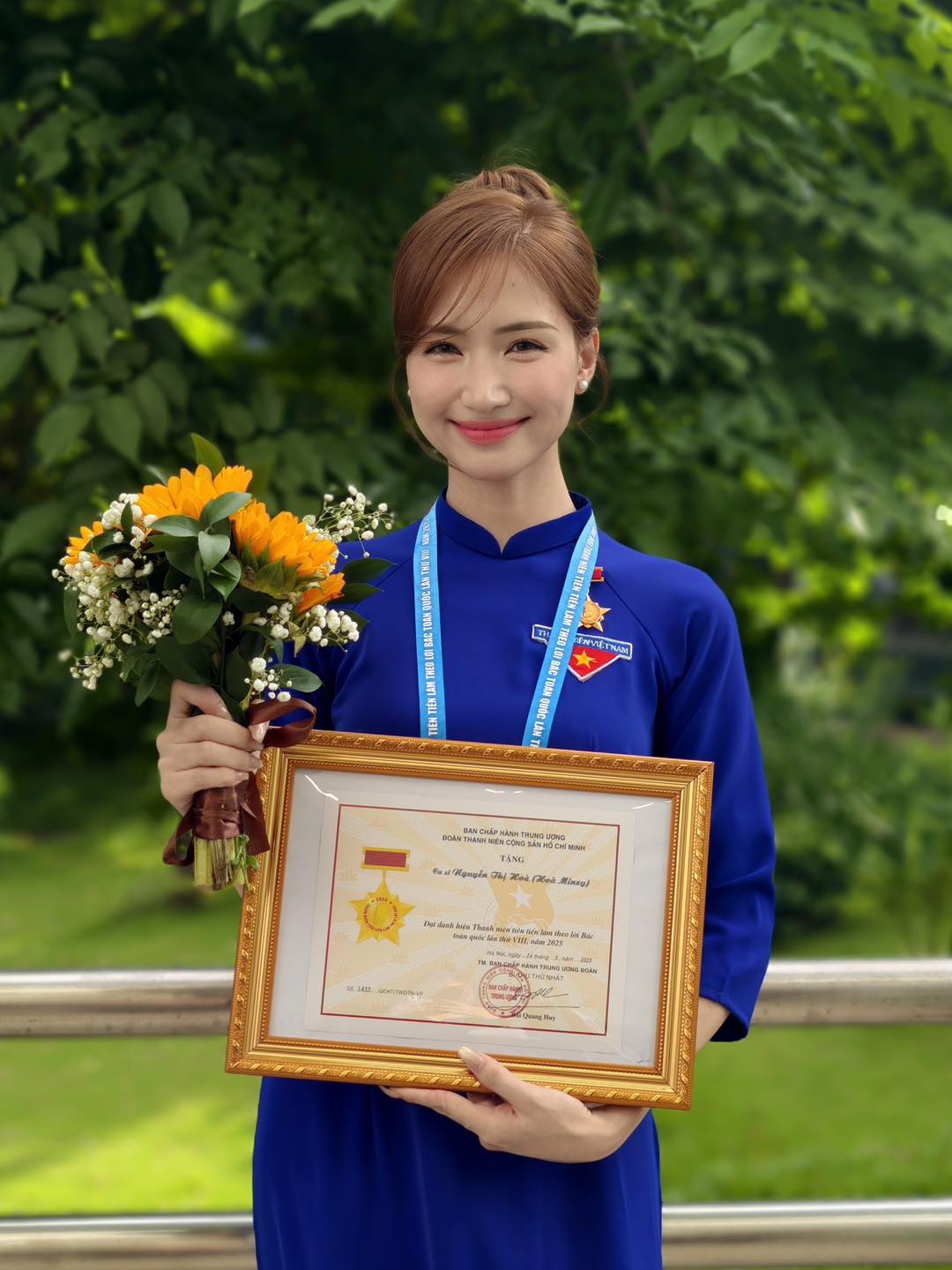 Hoà Minzy liên tục được khen thưởng trong năm 2025