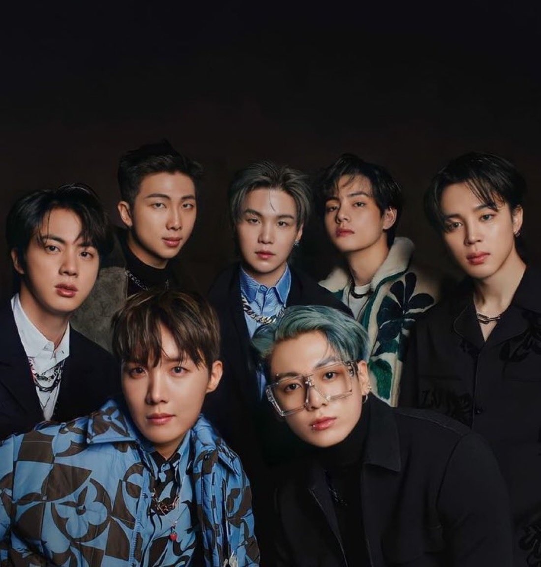 Từ xuất phát điểm không thuận lợi, BTS từng bước chinh phục thị trường quốc tế bằng âm nhạc đậm thông điệp về tuổi trẻ, bản sắc cá nhân và sức mạnh cộng đồng (ảnh: X)