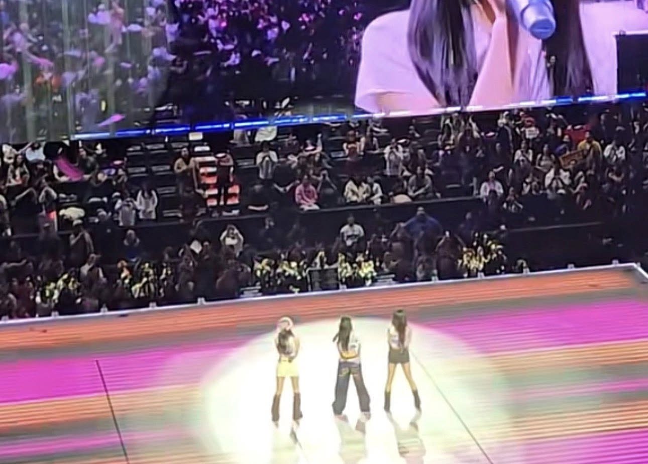 Sự hết thời của nhóm nữ quốc dân: Ngày càng ế vé, concert “trống hoác” lèo tèo người xem