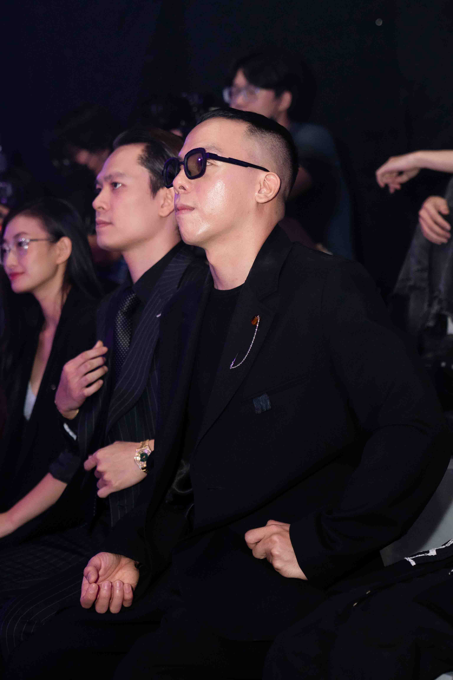 Sự đồng hành này tạo nên “đỉnh cao” cho Tóc Tiên bởi Touliver không chỉ là nhà sản xuất, mà còn là người “gác cổng thẩm mỹ” (ảnh: NVCC)