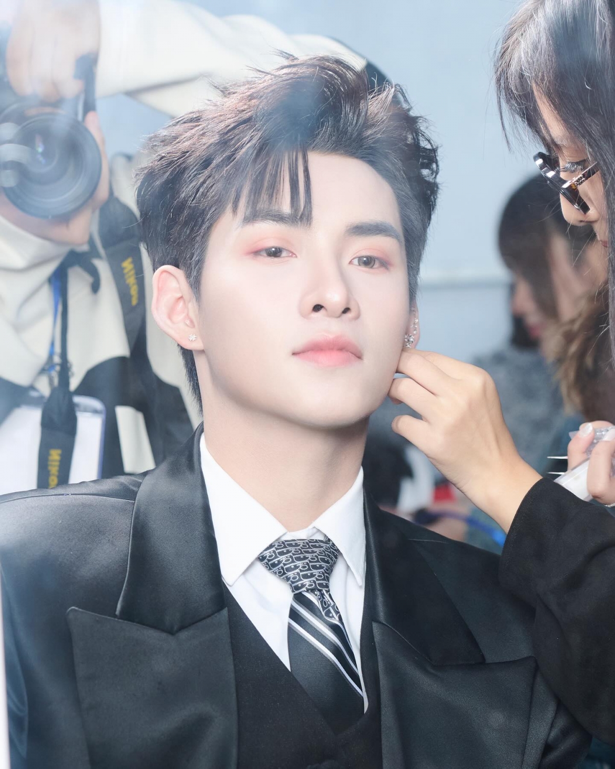 Hùng Huỳnh nhận đề cử từ TC Candler khiến nhiều người bất ngờ (ảnh: FBNV)