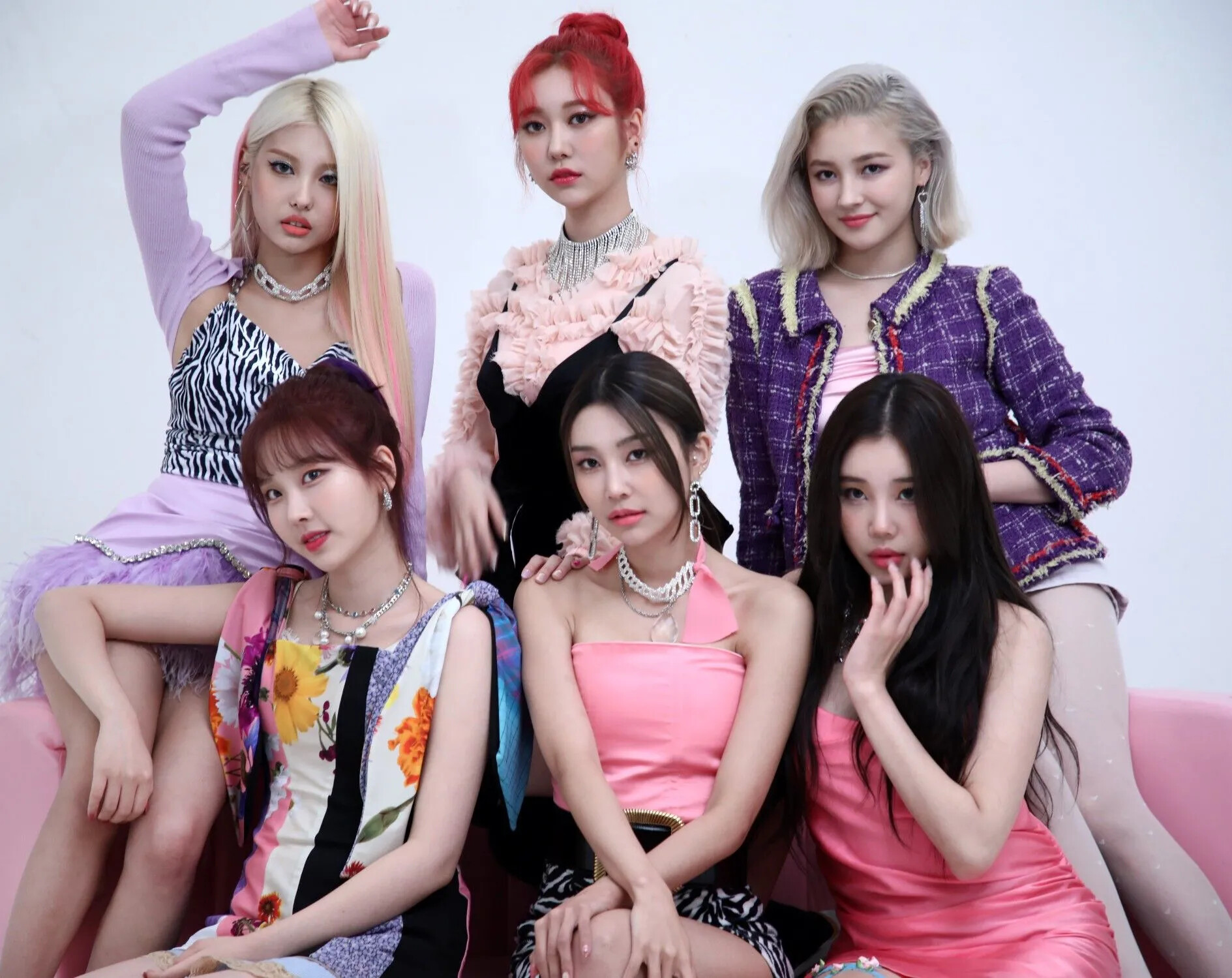  Năm 2023, các thành viên MOMOLAND đồng loạt hết hợp đồng với công ty cũ, dẫn đến kết cục tan rã (ảnh: X)