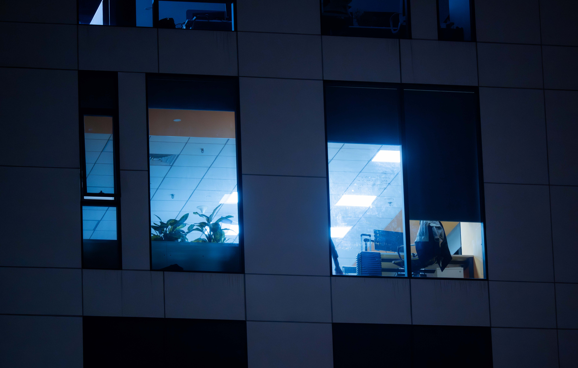 26 Tết - đêm tăng ca cuối cùng của dân ngân hàng ở Hà Nội và TP.HCM có gì đặc biệt?