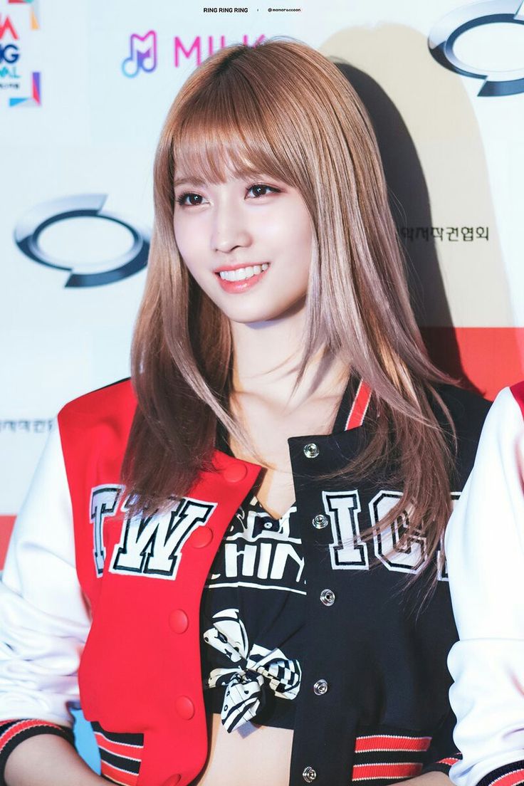 Momo thời mới debut (ảnh: X)