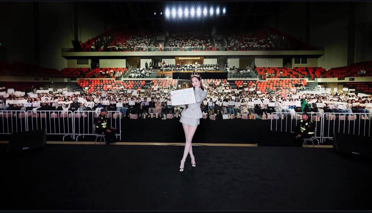 Concert cá nhân của Jessica ế vé (ảnh: X)