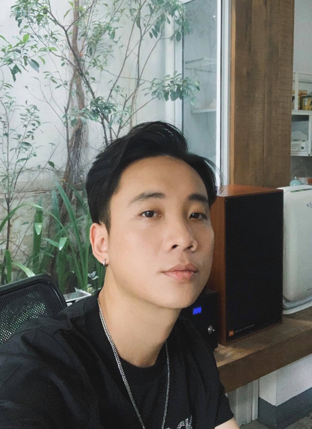 Trâm Anh xoá ảnh chung và unfollow JustaTee, đăng dòng trạng thái: