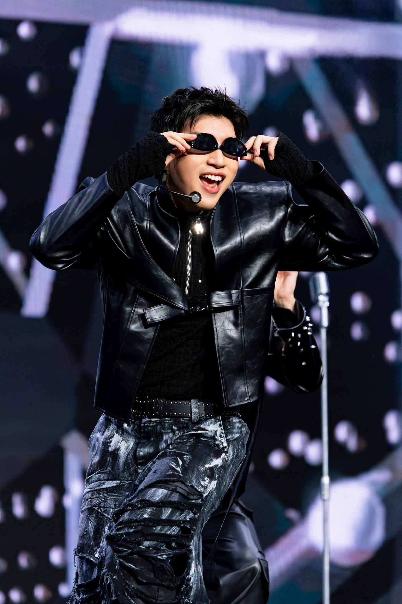 HIEUTHUHAI vươn lên vị thế sao hạng A qua loạt show thực tế hot nhất (ảnh: VieON)