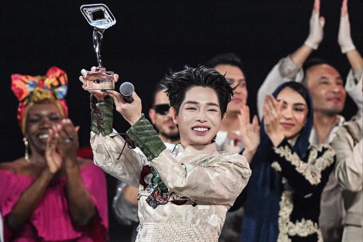 Ngày 20/09/2025, tròn 10 năm sau thời điểm đăng quang Giọng hát Việt, Đức Phúc tiếp tục được xướng tên ở vị trí cao nhất tại Intervision Song Contest 2025 tổ chức tại Moscow, Nga (ảnh: FBNV)