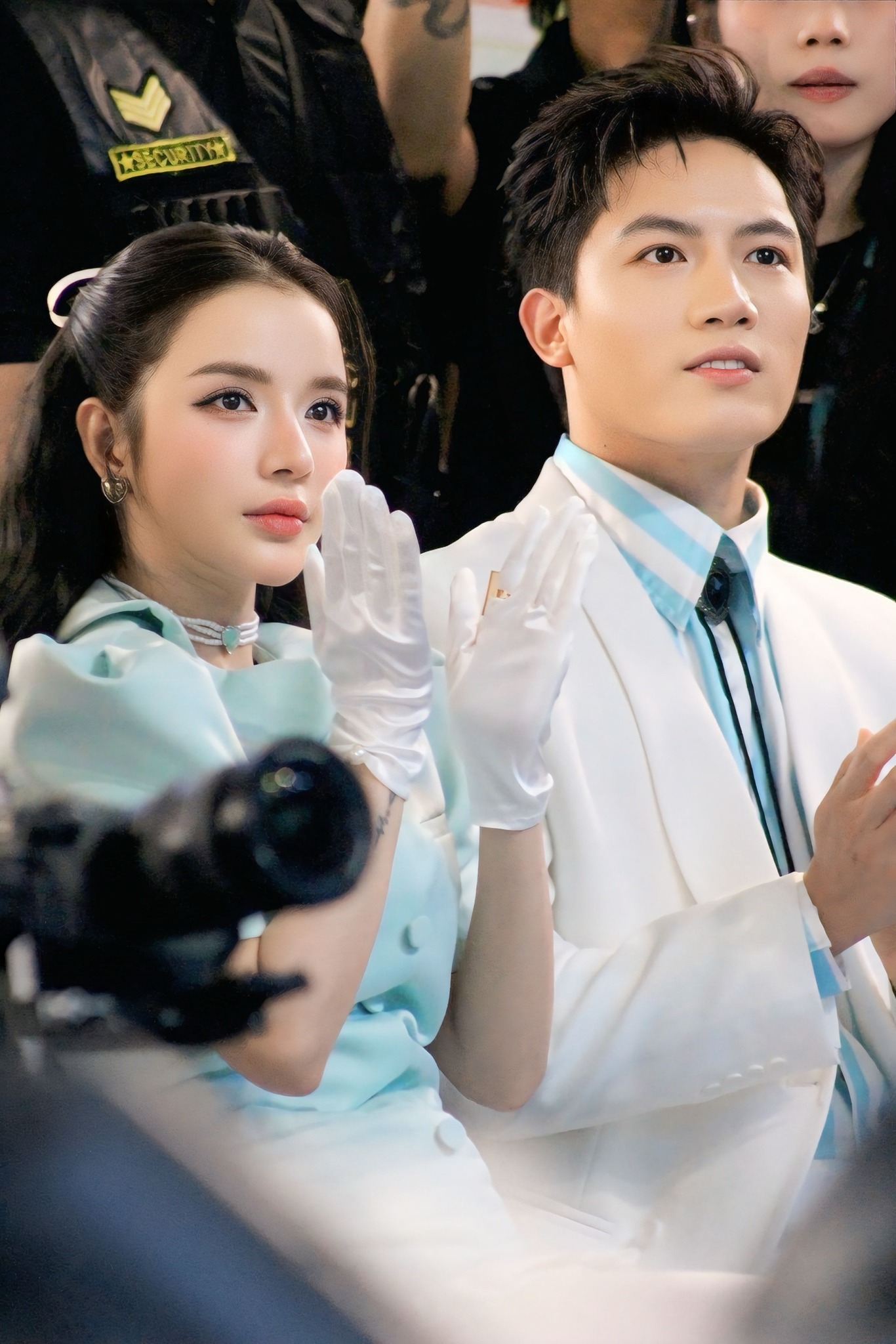 Đời sống cá nhân của LyLy cũng thu hút sự chú ý khi cô thường xuyên xuất hiện cùng ca sĩ Anh Tú (ảnh: FBNV)