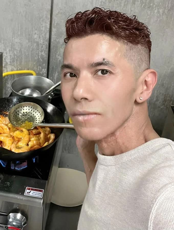 Kasim Hoàng Vũ không đi hát mà chuyển sang kinh doanh, từng bế tắc vì chi phí điều trị ở Mỹ lên đến hàng tỷ đồng (ảnh: Tổng hợp)