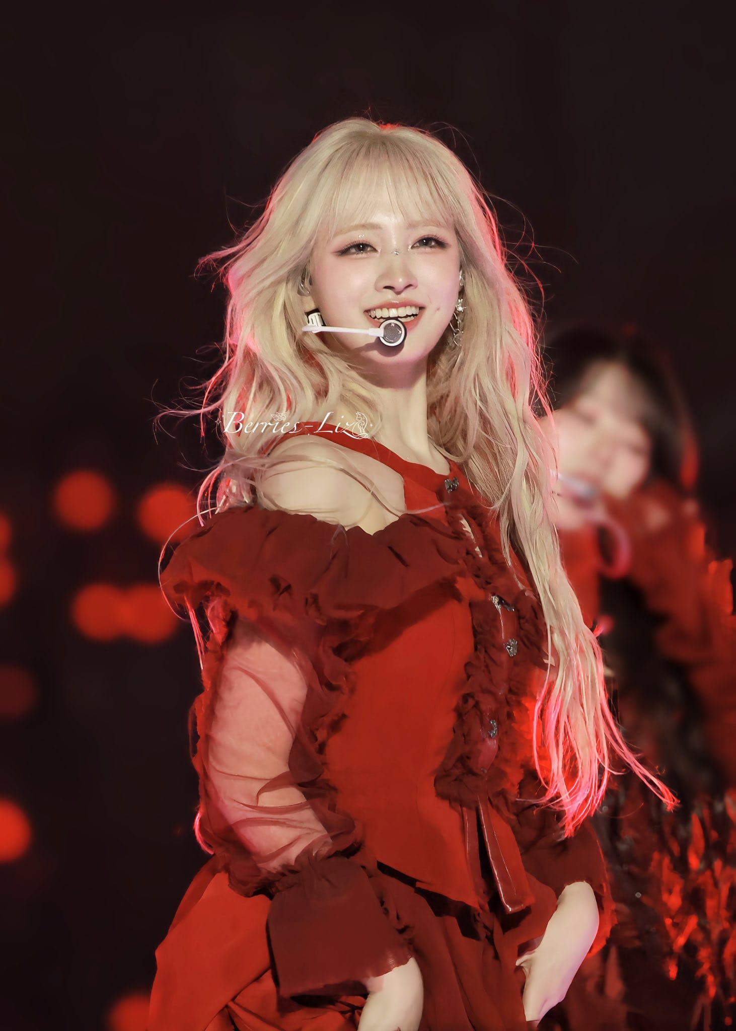 2024 đánh dấu bước ngoặt nhan sắc khi Liz quay trở lại phong độ đỉnh cao hậu giảm cân (ảnh: X)