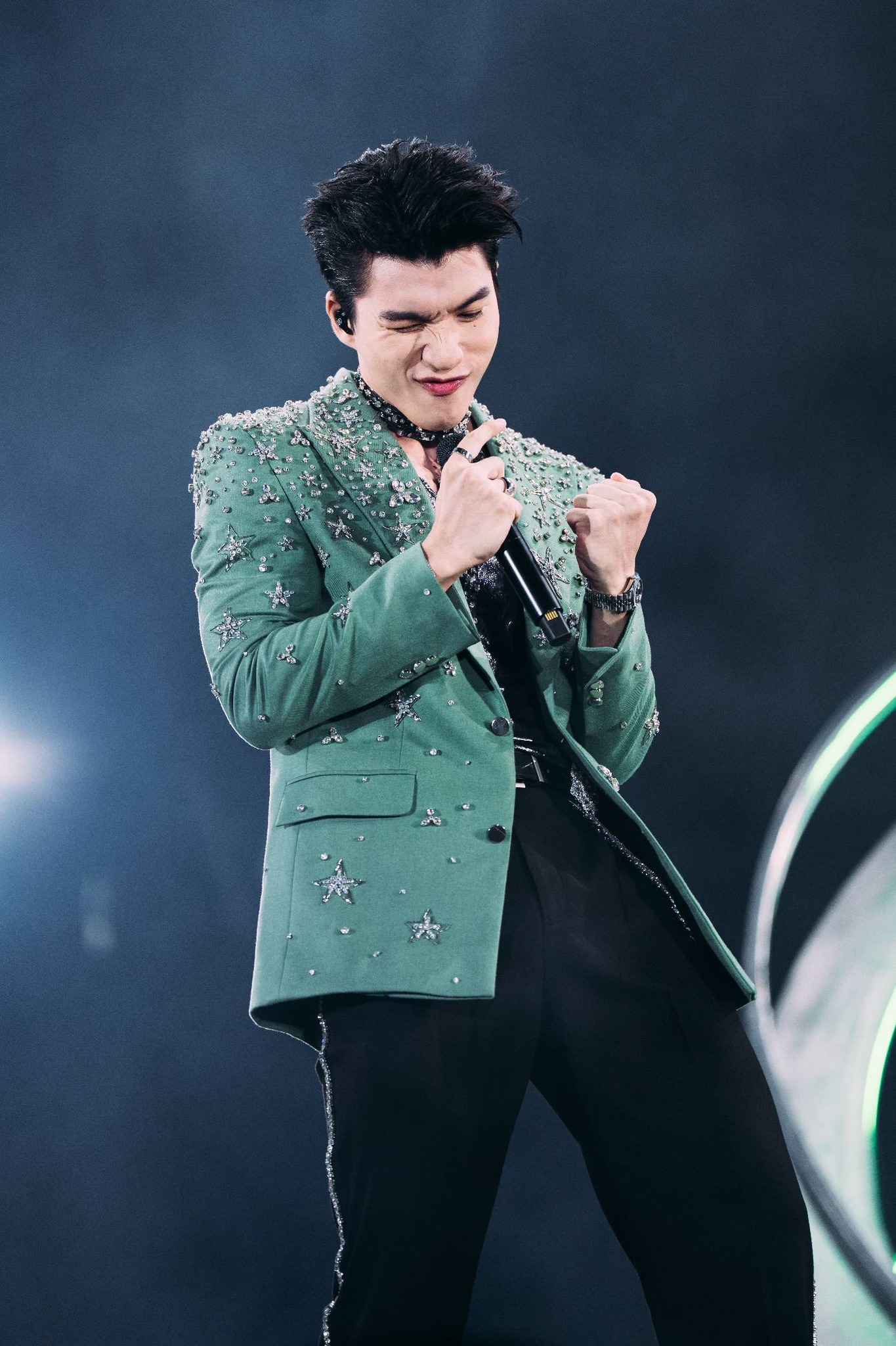  Việc cố gắng quá mức ở một vai trò mà bản thân không có kỹ năng tốt là một rủi ro nguy hiểm (ảnh: FBNV)