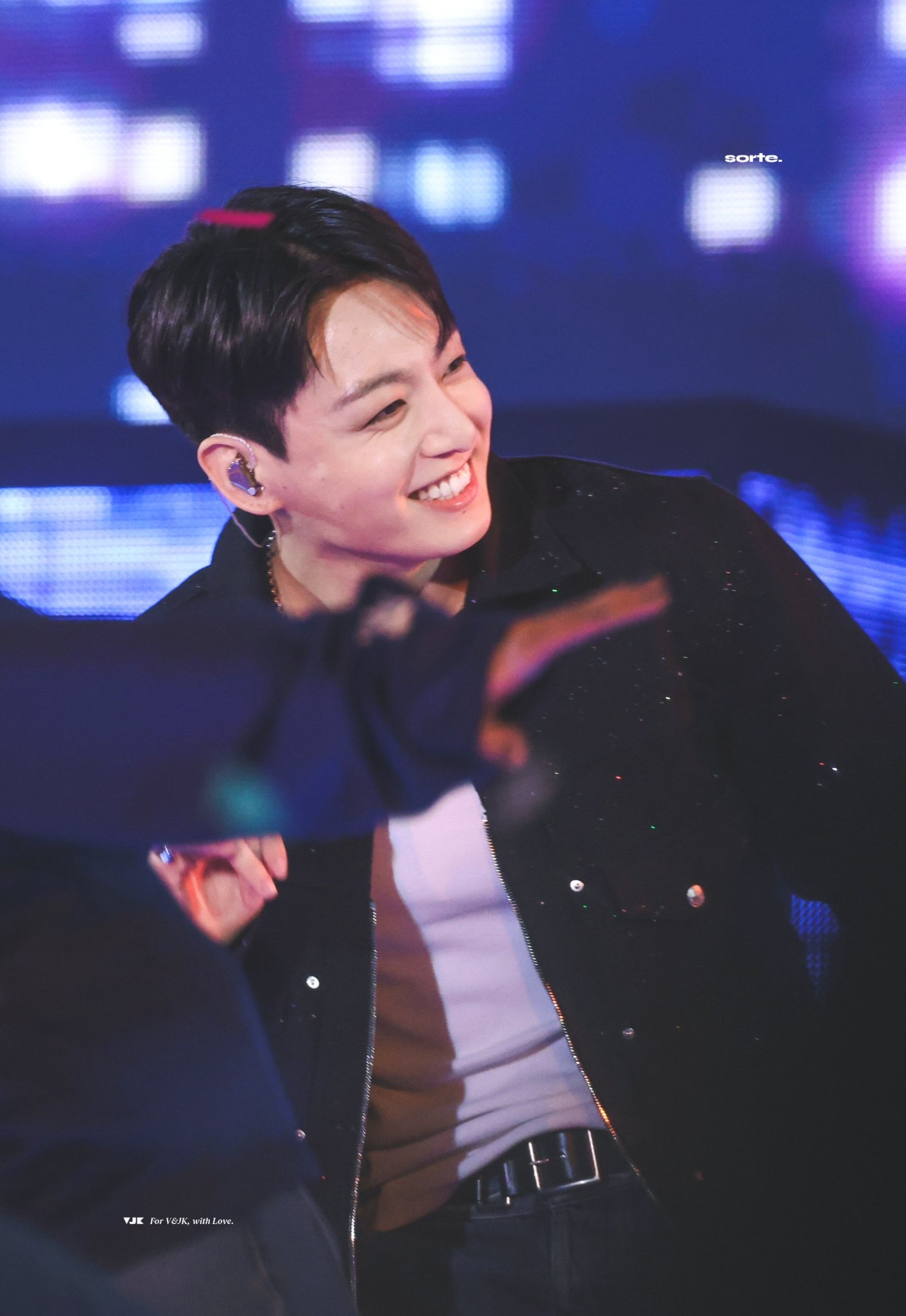 Ngày 20/3 tới đây, Jung Kook sẽ trở lại cùng BTS với album mới mang tên Arirang, đánh dấu lần đầu tiên nhóm tái hợp sau giai đoạn hoàn thành nghĩa vụ quân sự (ảnh: X)