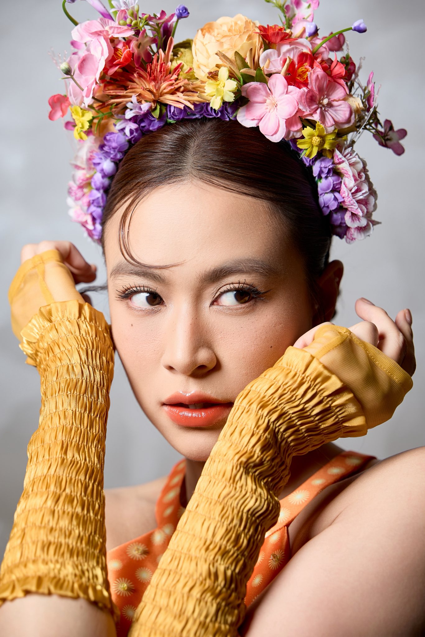 Đã 4 năm không ra album mới mà Hoàng Thuỳ Linh vẫn liên tục bị nhắc đến mỗi khi có nghệ sĩ tung sản phẩm kết hợp văn hóa truyền thống (ảnh: FBNV)