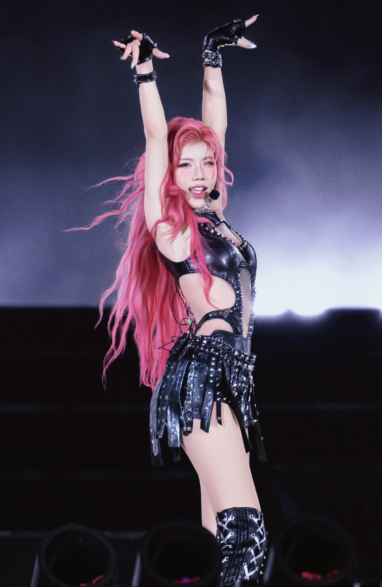 Trang Pháp là Quán quân Chị Đẹp mùa 1 