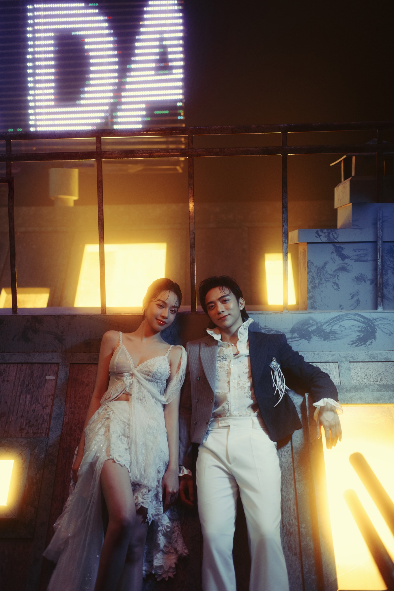 Ở thời điểm phát hành Dancing In The Dark, SOOBIN đang ở giai đoạn đỉnh cao về sức hút truyền thông (ảnh: FBNV)