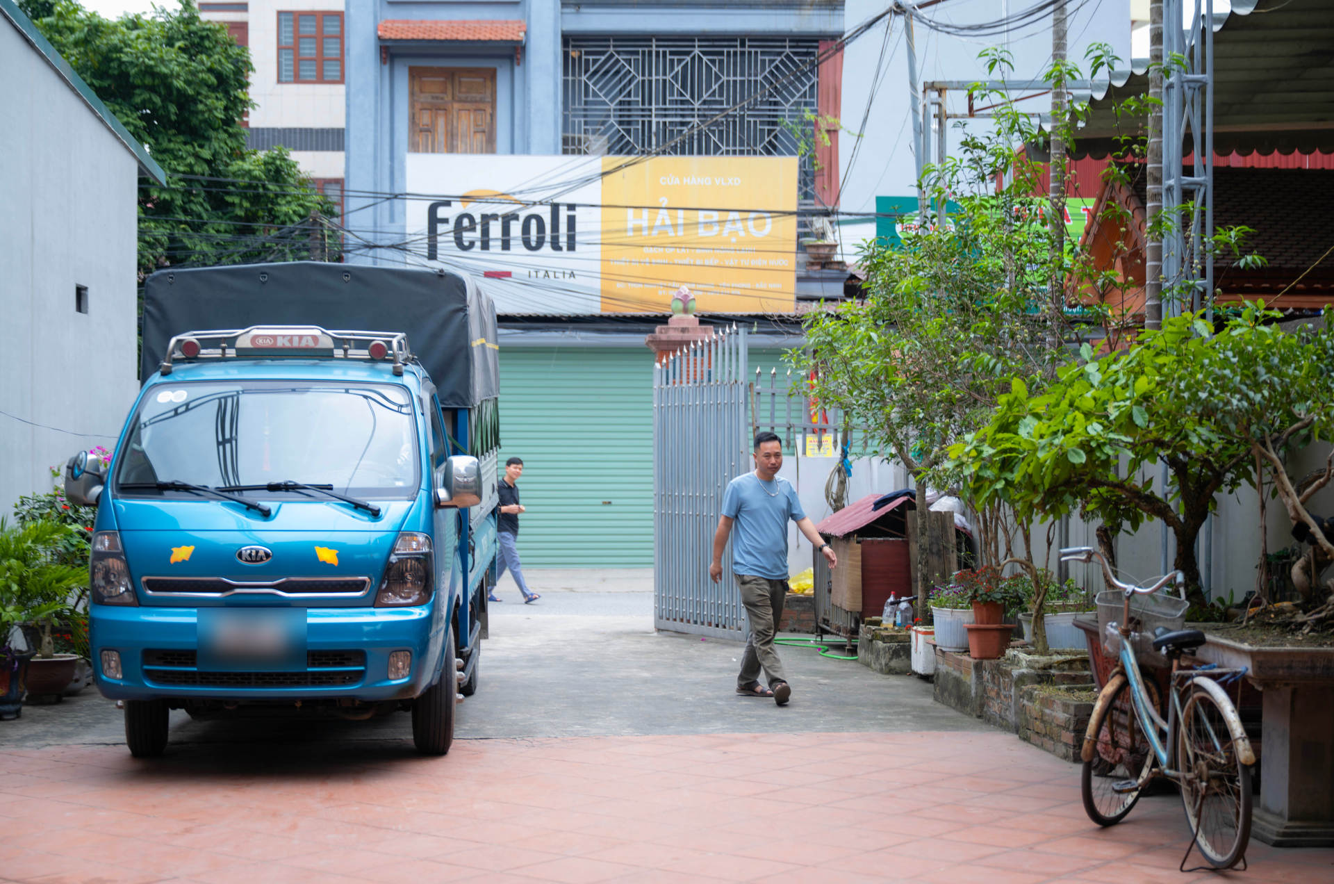 CLIP: Về Bắc Ninh thăm nhà Phương Anh (Chu Pal) trong câu chuyện “bố lái xe tải, cô gái 22 tuổi trúng tuyển Thạc sĩ Harvard”