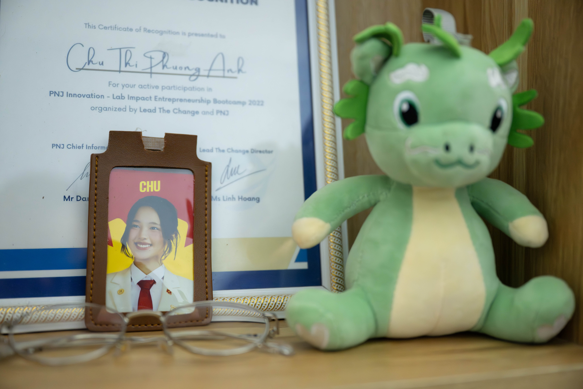 CLIP: Về Bắc Ninh thăm nhà Phương Anh (Chu Pal) trong câu chuyện “bố lái xe tải, cô gái 22 tuổi trúng tuyển Thạc sĩ Harvard”