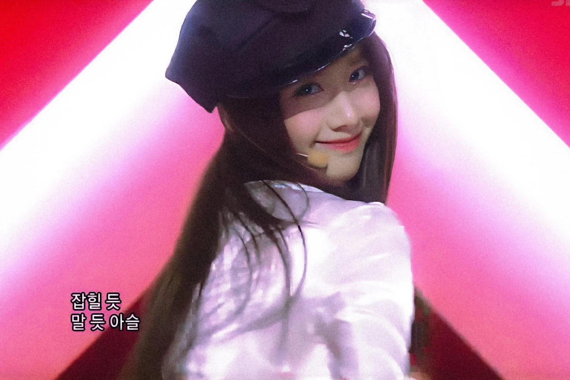 Bức ảnh visual thần thánh viral rần rần của Yoona (ảnh: Threads)