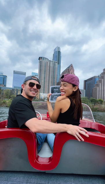 Lilthu - TikToker có gia thế khủng thông báo tin vui