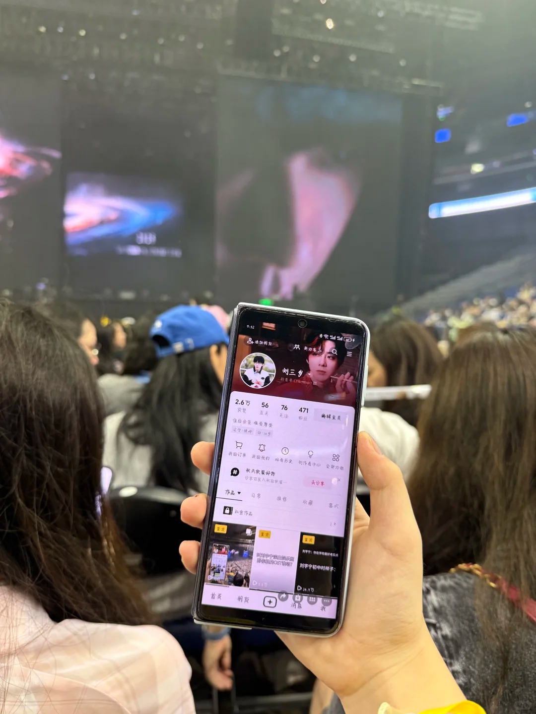 Clip đang nổi tiếng toàn cầu về dịch vụ cho người mê sống 