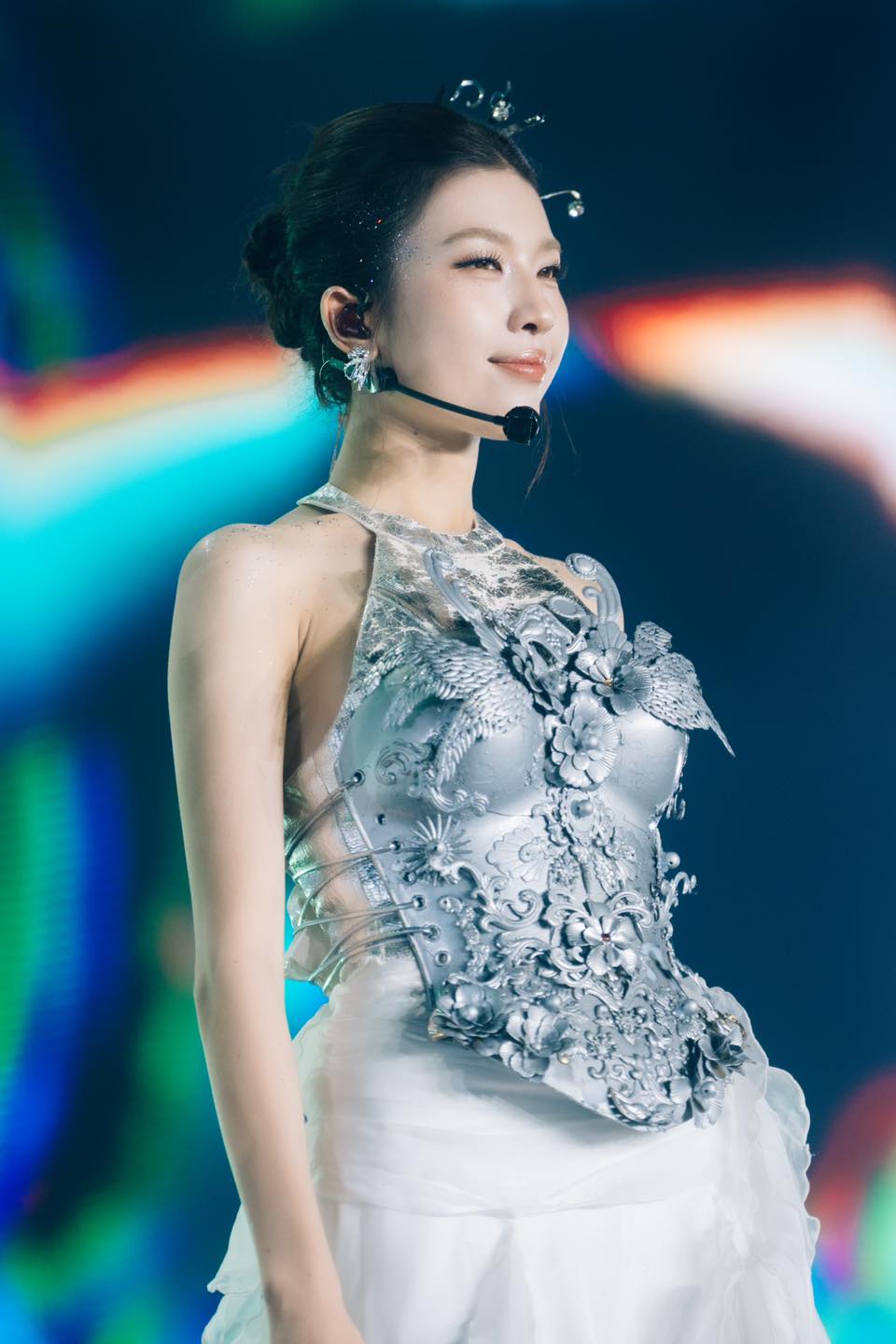 Sau Em Xinh Say Hi, Lamoon được chú ý vì visual xinh xắn, cá tính mạnh