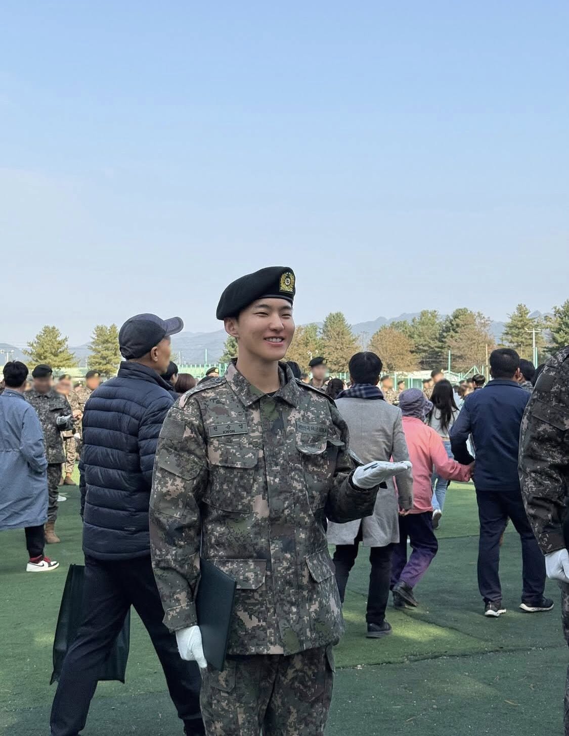 Hoshi - trưởng nhóm biểu diễn của SEVENTEEN (ảnh: IGNV)