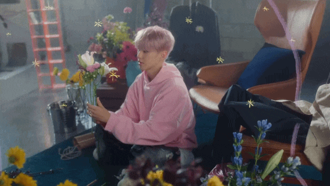  Dù đang tại ngũ nhưng Hoshi vẫn đều đều ra nhạc tặng fan