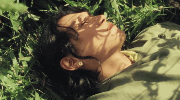 Dân tình mê mệt MV mới của hoàng tử Vbiz, thoát khỏi 