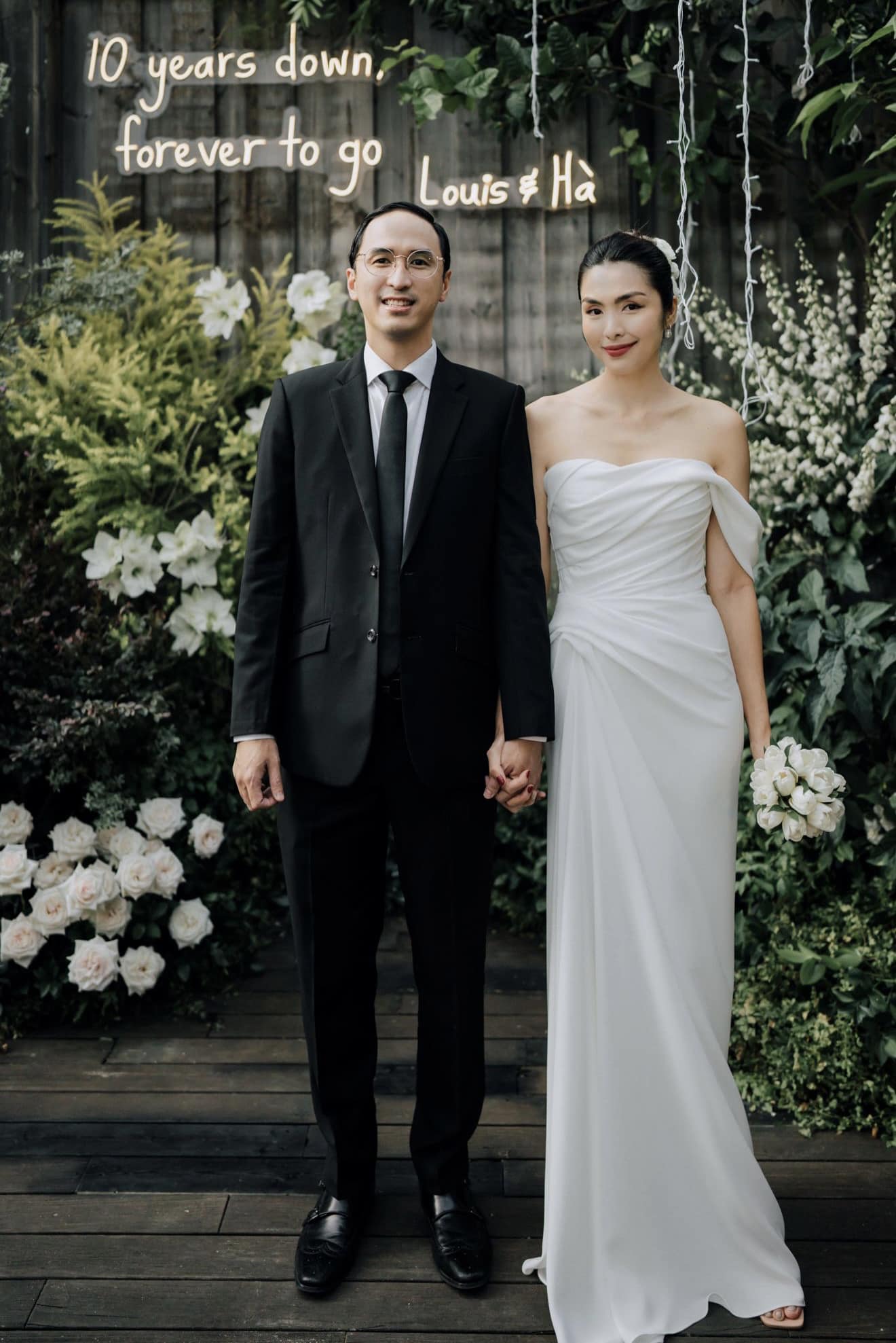 Nhưng dù sao khán giả cũng mong chờ vợ doanh nhân Louis Nguyễn trở lại màn ảnh sau khi đã chăm lo vẹn tròn cho gia đình