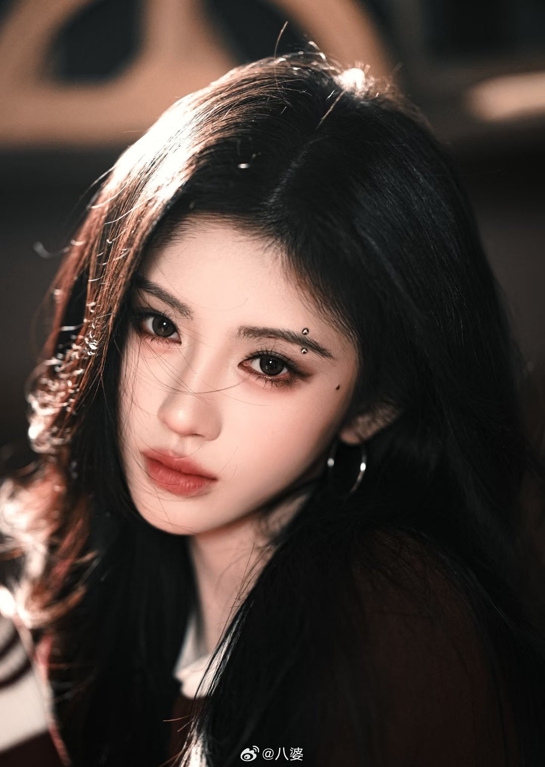 Cúc Tịnh Y bị tố trốn thuế