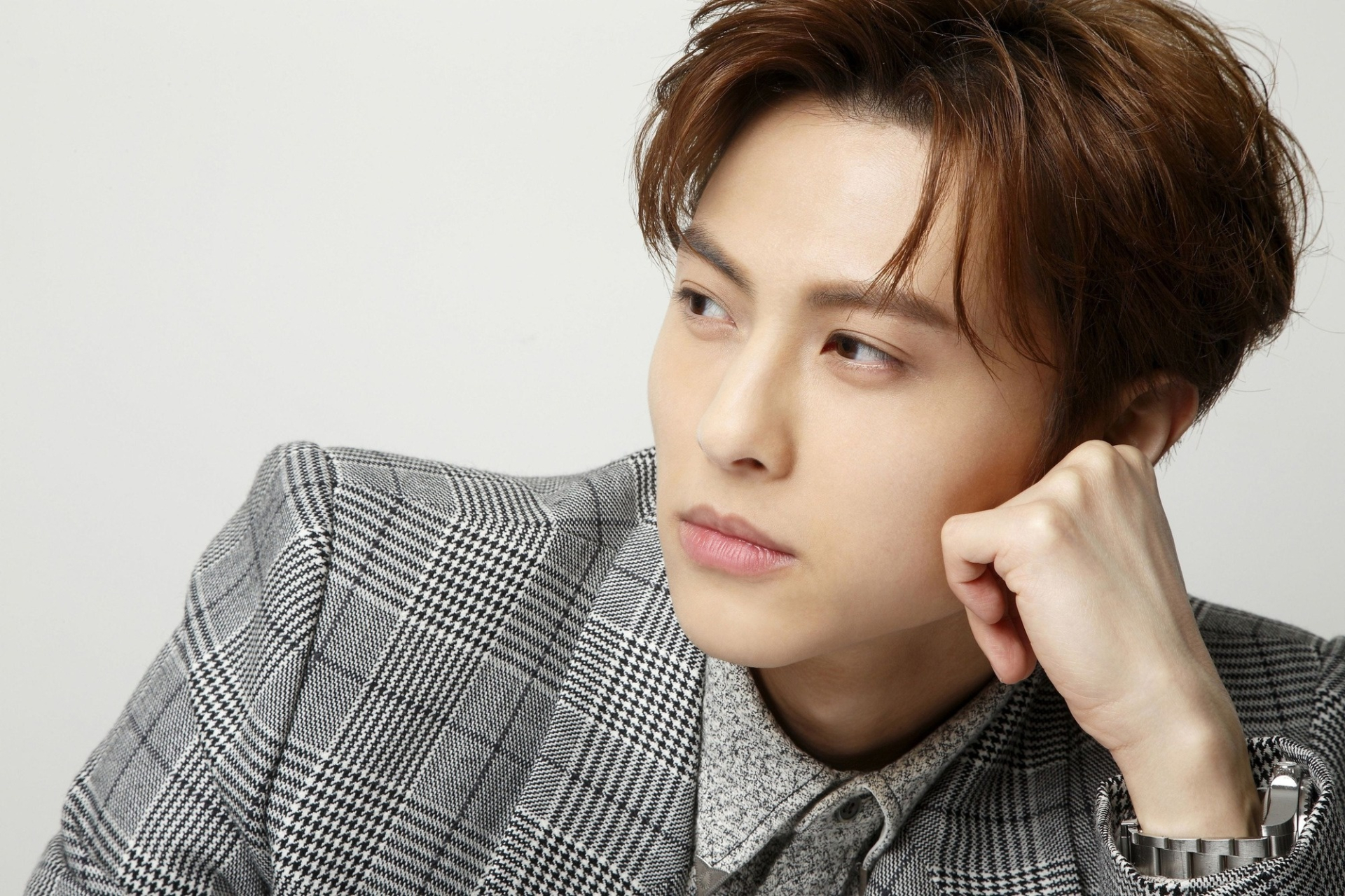 Cảnh sát Đài Loan (Trung Quốc) thông báo họ đã bắt khẩn cấp Vương Tử với cáo buộc trốn nghĩa vụ quân sự. Ảnh: Sina. 