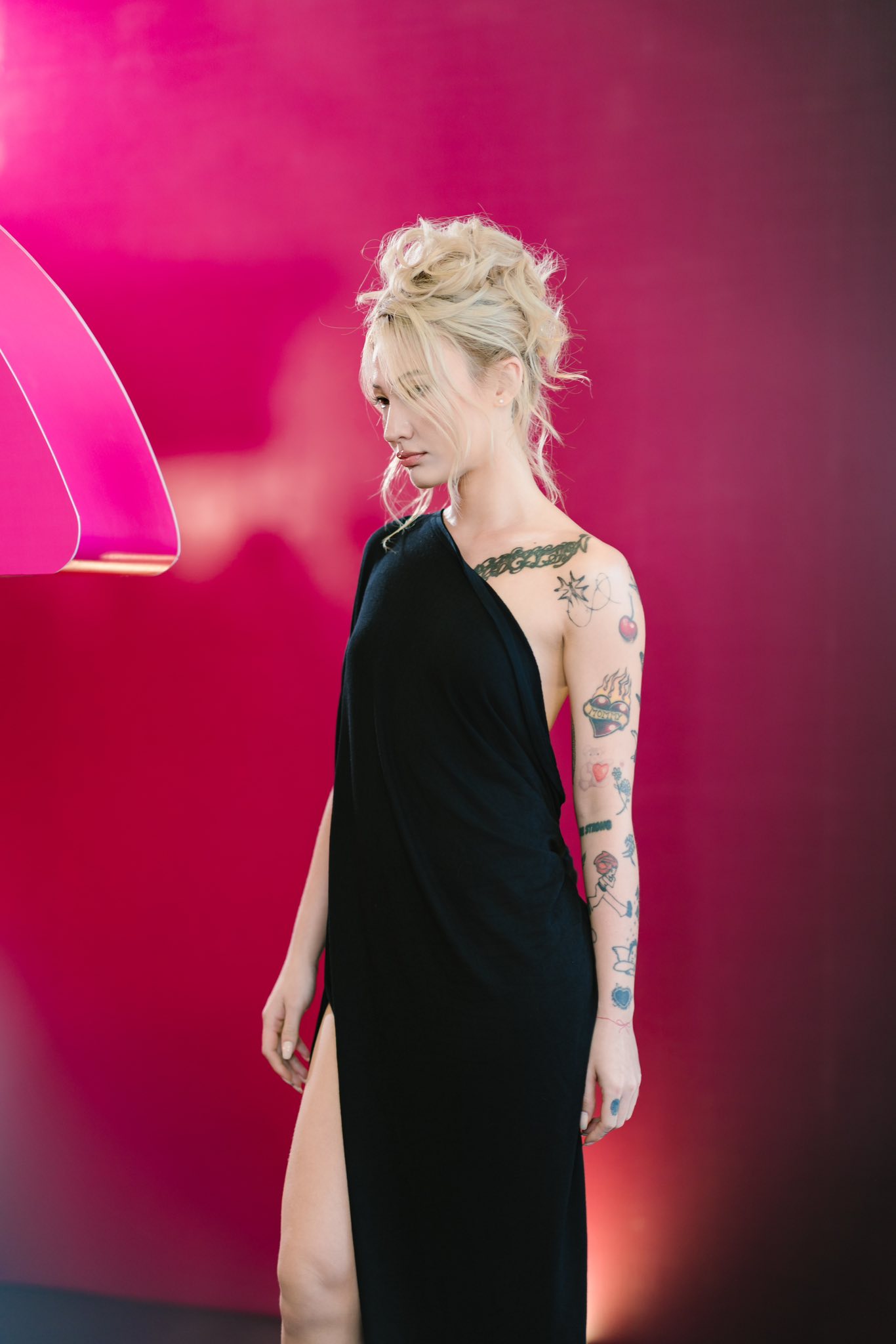 Phong cách cá tính, gợi cảm của Naomi 