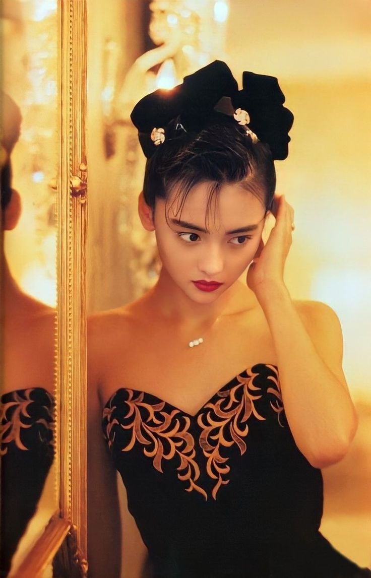 Công chúng xót xa khi nhìn lại nhan sắc gây thương nhớ của Nakayama Miho thời trẻ. Ảnh: X