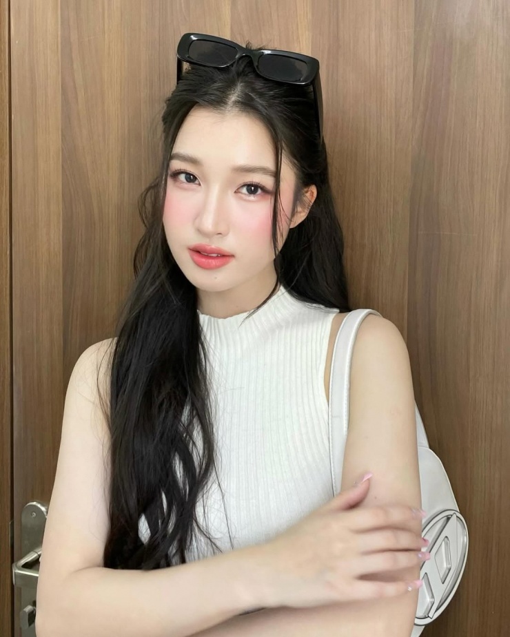 Phương Nhi có tài khoản mạng xã hội riêng sau khi khó tài khoản cũ, thế nhưng cũng không có bài đăng mới trong 3 tháng qua 