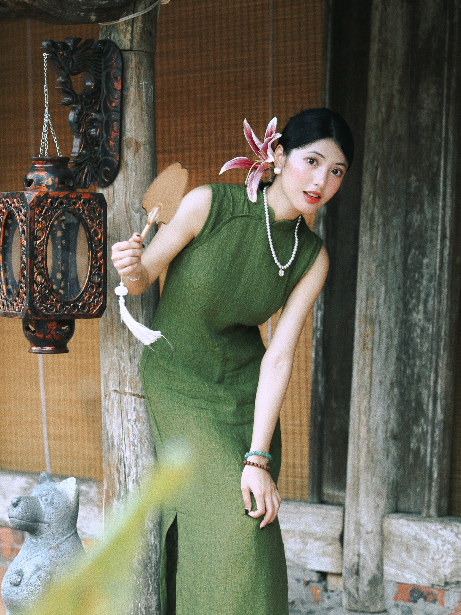 Hiện tại ngoài việc học, Linh đang là người mẫu tự do