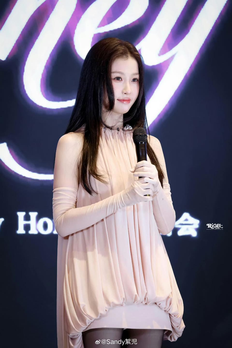 Mỹ nhân bị ghét nhất showbiz: Visual ngày càng 