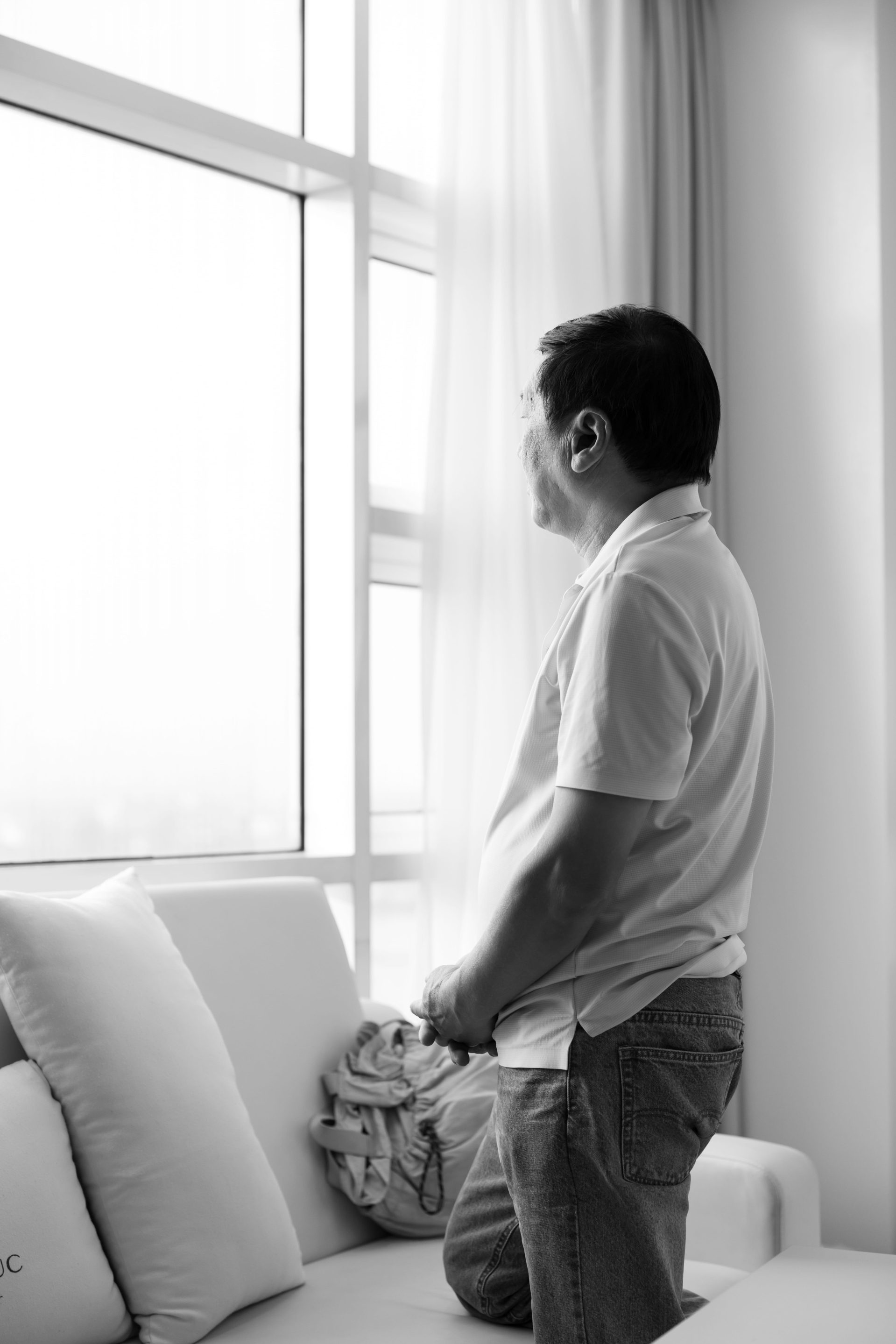 Gia đình của Chế Nguyễn Quỳnh Châu cũng có mặt tại bệnh viện 