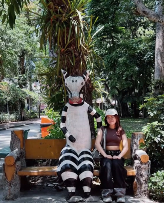 Những bức tượng động vật khác cũng được các bạn trẻ checkin rầm rộ (Nguồn ảnh: @laviee22)