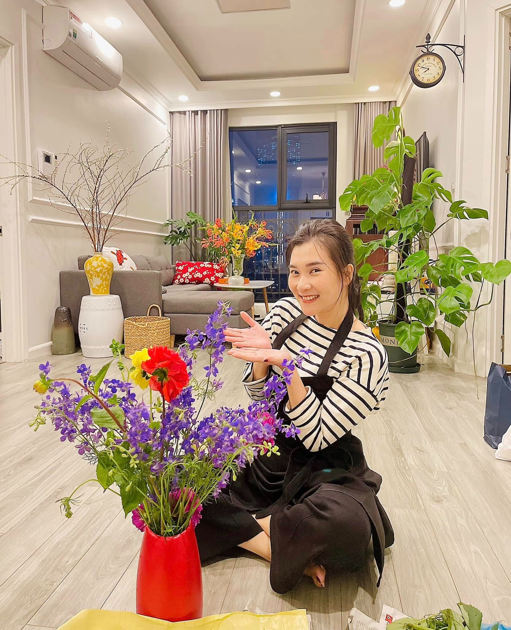 Và nữ BTV khi ở nhà 