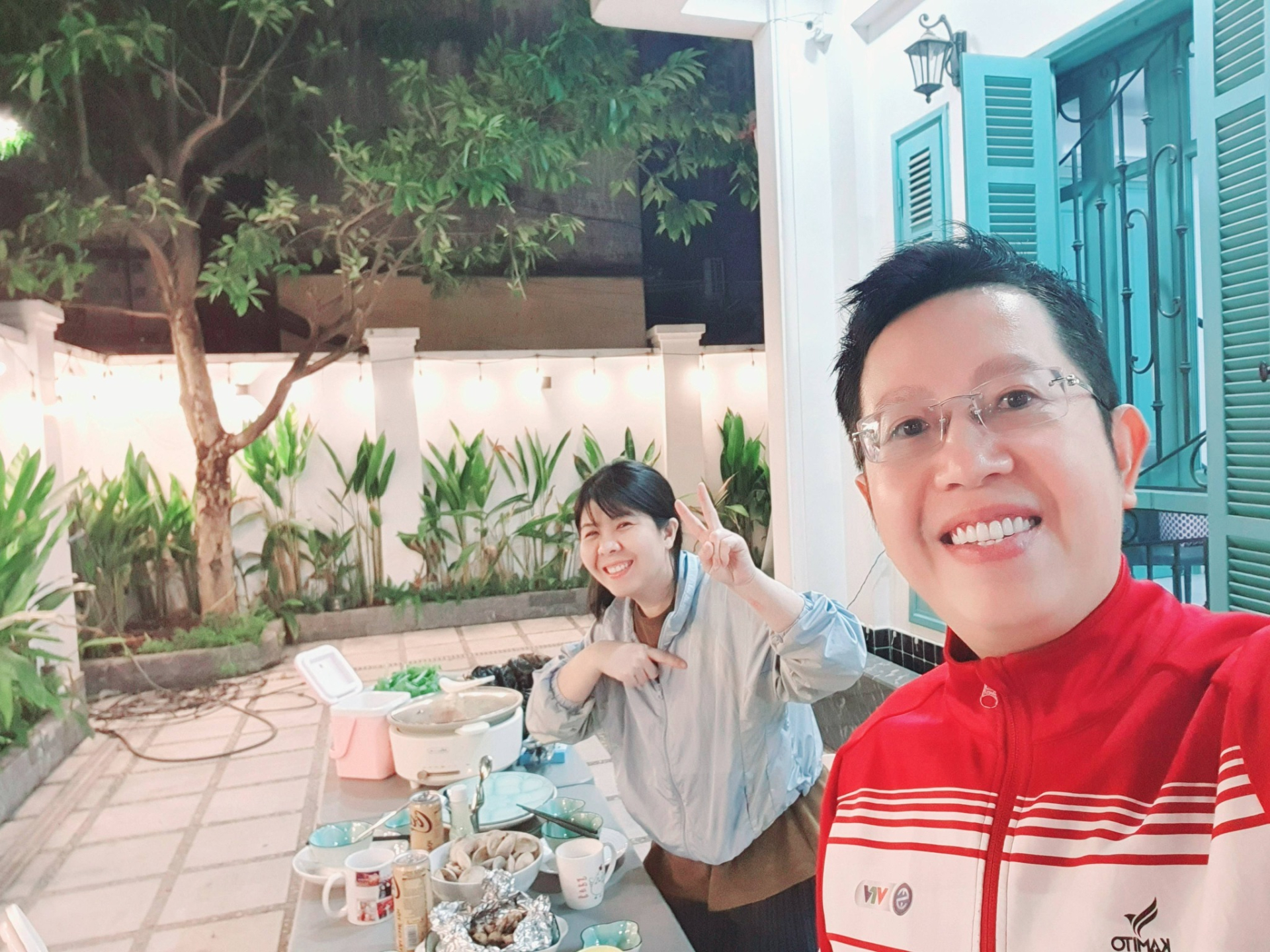 BTV Việt Khuê và vợ