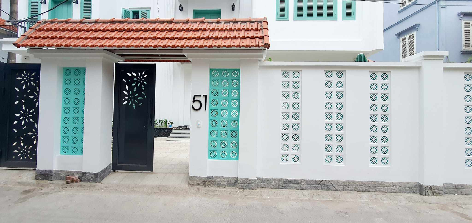 Căn nhà có diện tích rộng, thiết kế hiện đại, bắt mắt