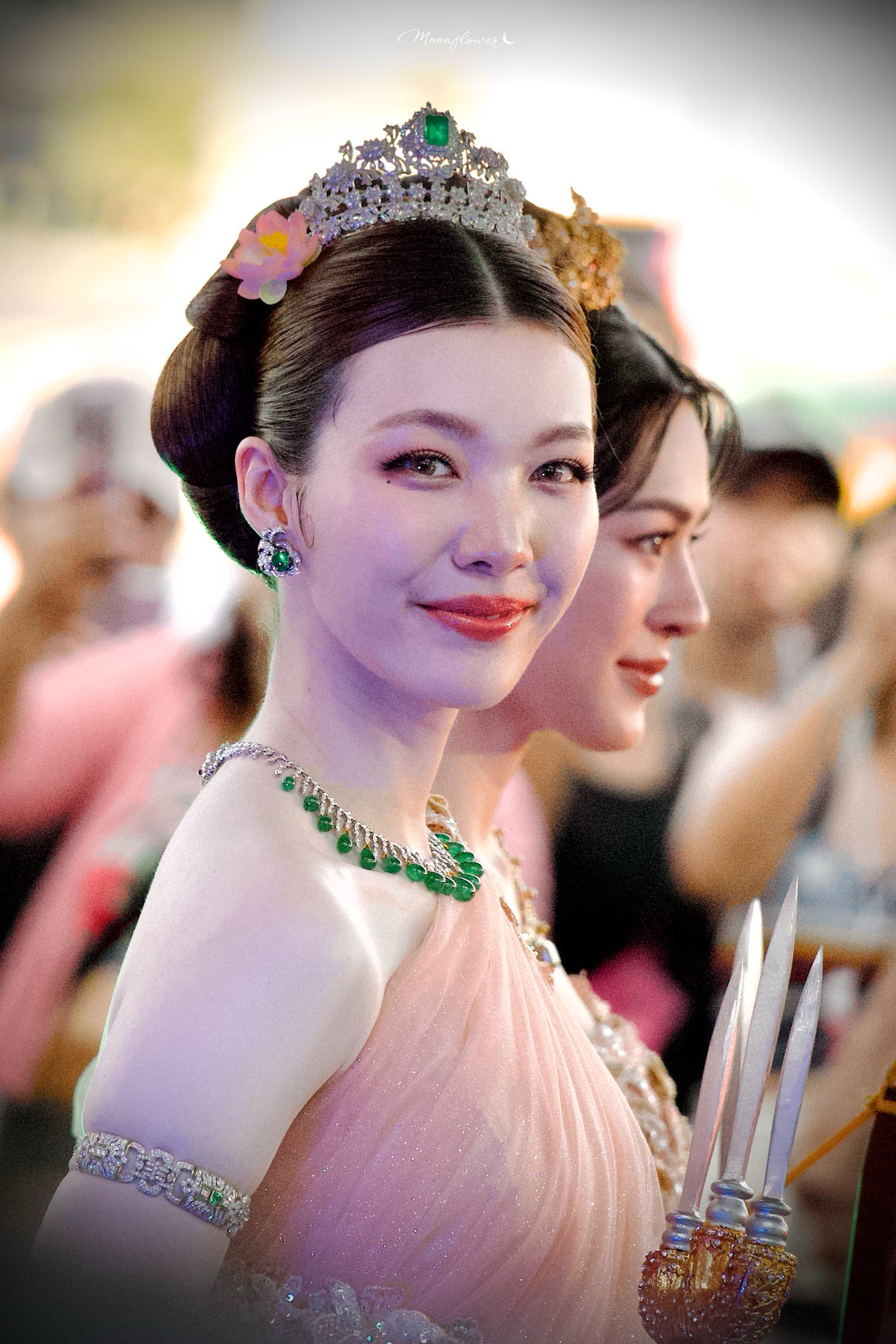 Vẻ đẹp của cô đối lập với Lingling nhưng vẫn vô cùng thu hút. Ảnh: X